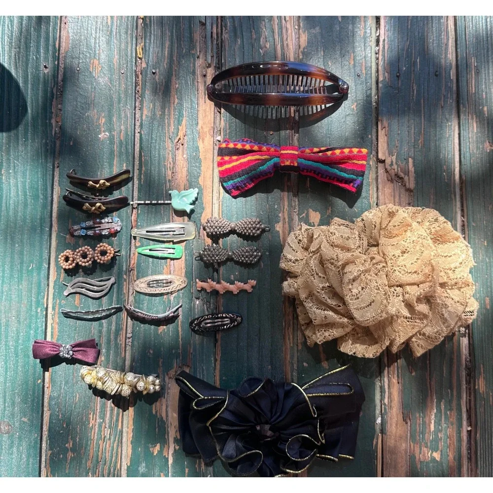 Vintage Hair Accessory Lot Scrunchie Banana Clip Bow Barrettes Bobby Pins 18pc